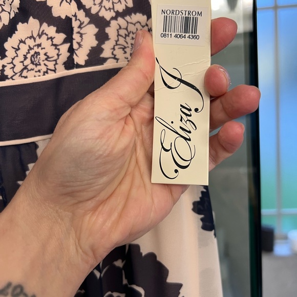 Brand new w tags Eliza J cocktail /sundress sz2 - Picture 4 of 6